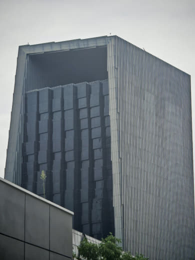 Vista trasera de la Torre CCTV